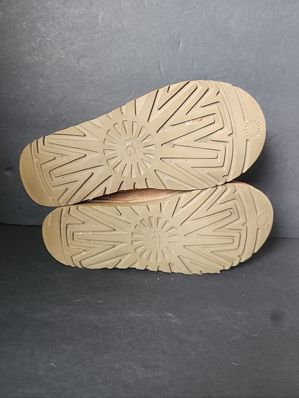 UGG Tasman Slippers Womens Size 10 - Picture 6 of 7